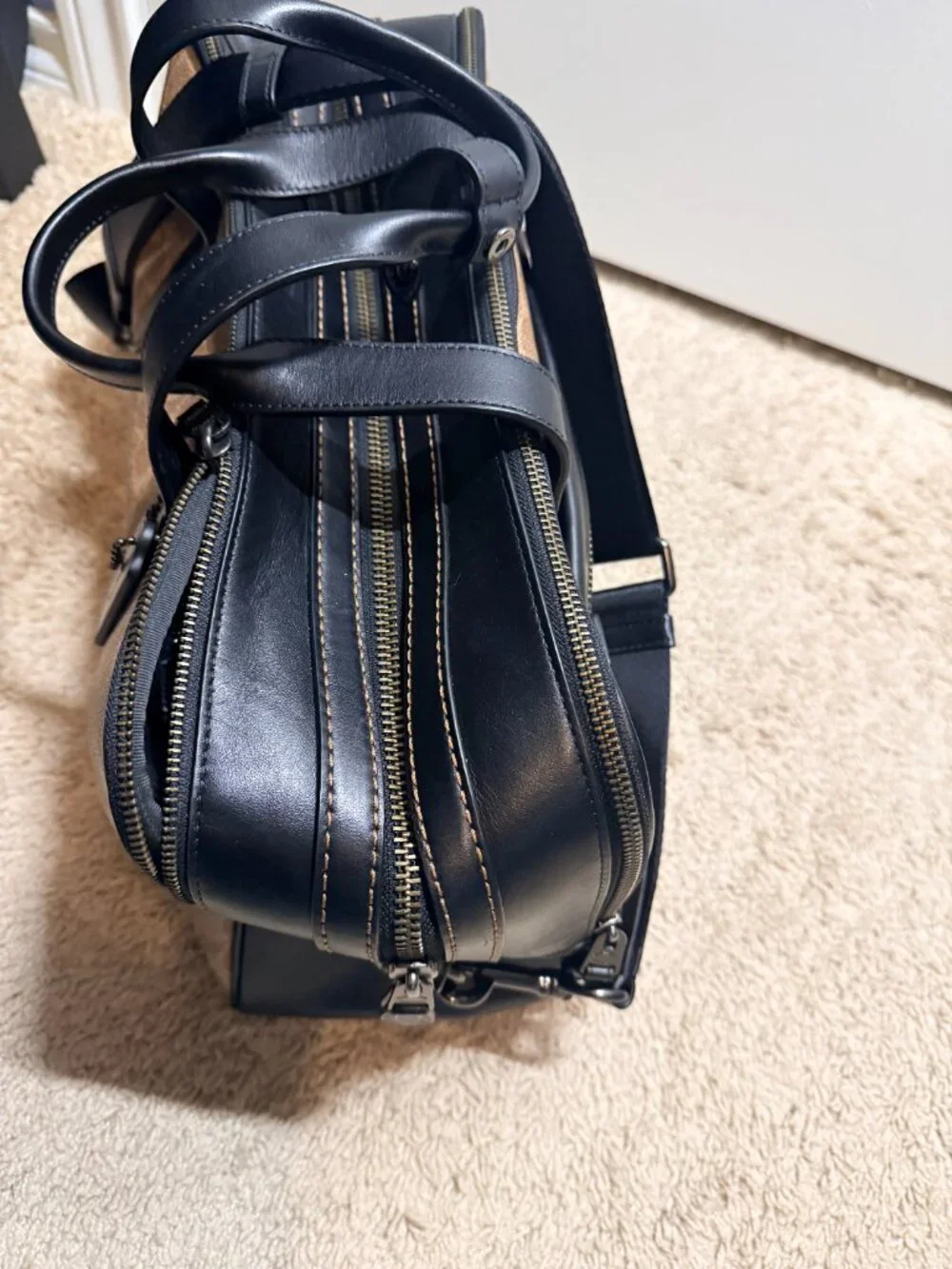 Coach Academy Travel Duffle In Signature Canvas Men's/Women's Perfect Condition